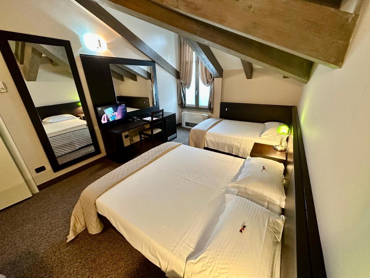 Hotel Malpensa Inn Aereoporto Tornavento  Ngoại thất bức ảnh